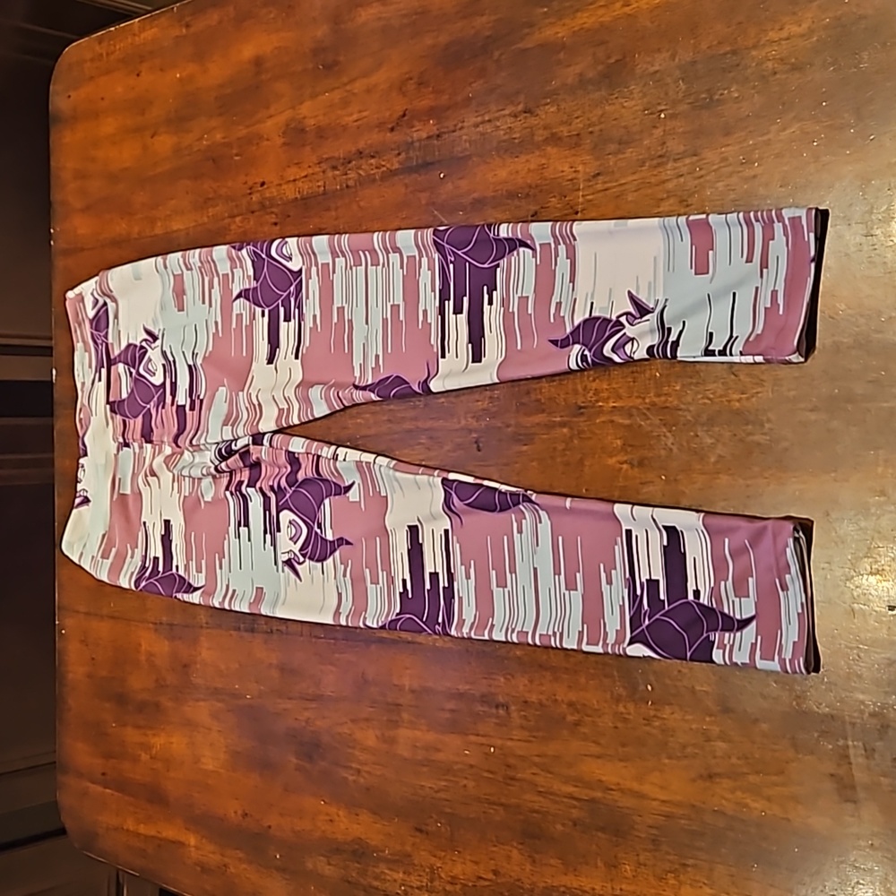 Maleficent‎ Mauve LulaRoe Leggings